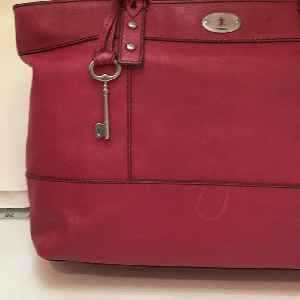 Fossil Large hot Pink Shoulder Tote READ